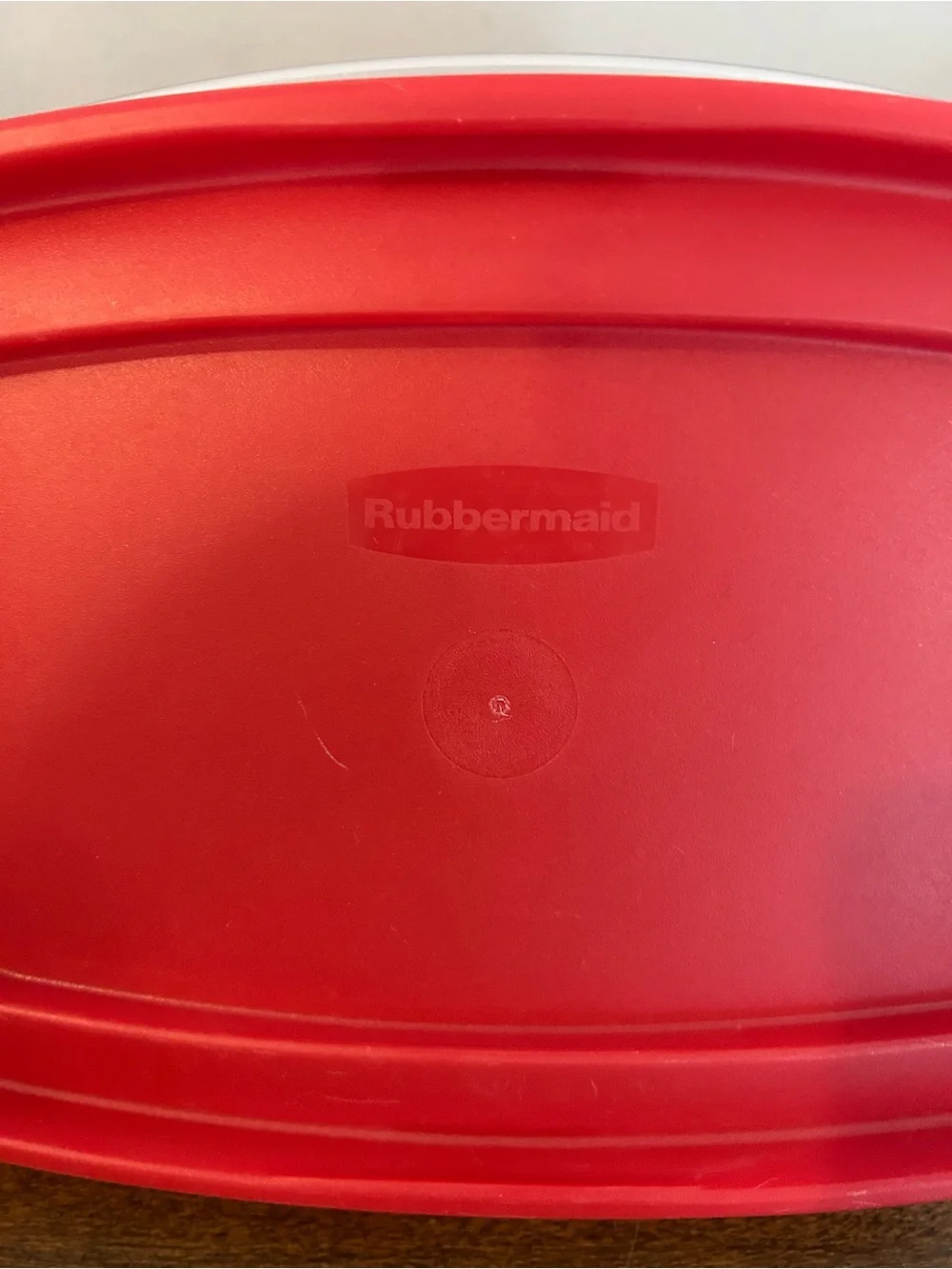 Rubbermaid Red Rectangle 5.5 cup 1.3 liter Storage Container Red Lid Sheer Base.